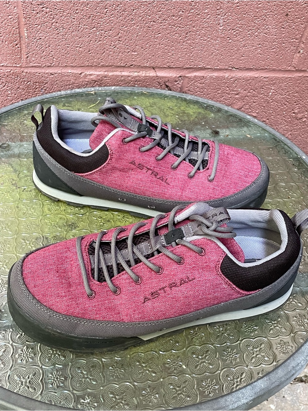 Astral Rambler Women’s Shoes Sneakers Size 8.5